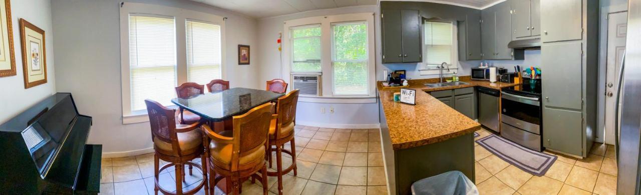 Private Home In Ocala With Fenced Yard, Piano, Central Location, Pets Welcome Zewnętrze zdjęcie